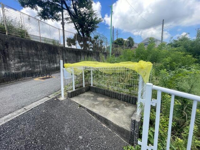  ラ・エレガンス77