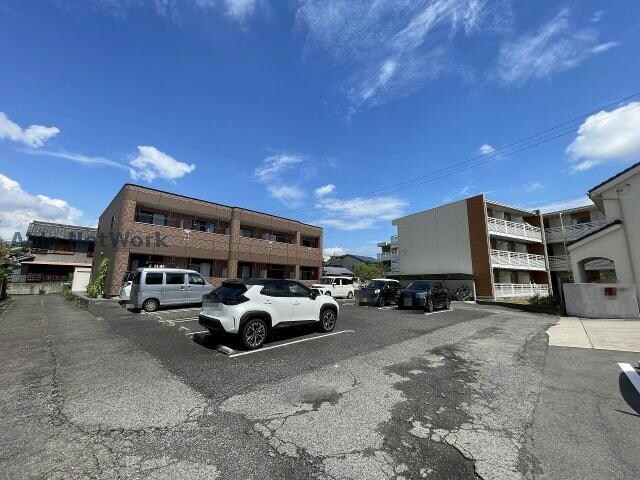  グローリエ・Ｎ