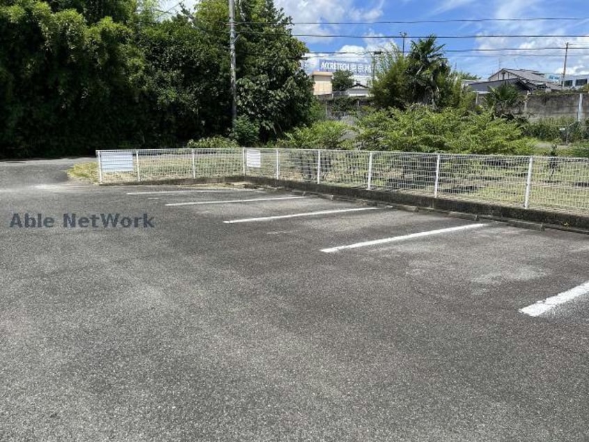  Surplus Two 金田荘