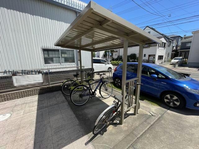  モナリエ浦里