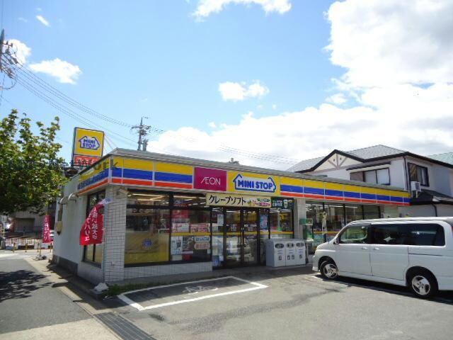 ミニストップ熊ノ前店(コンビニ)まで164m トータスハウス