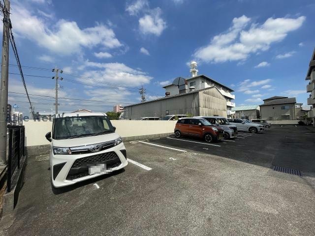  浦里第一マンション