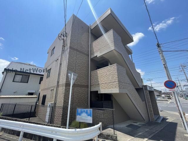  ラヴィータ野並