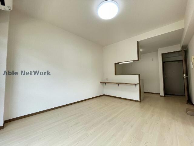 ※同物件、別部屋の写真です ラヴィータ野並