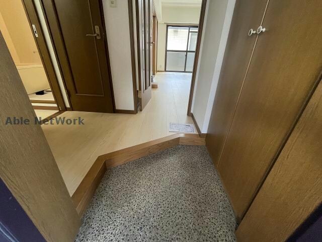 ※同物件、別部屋の写真です ラヴィータ野並