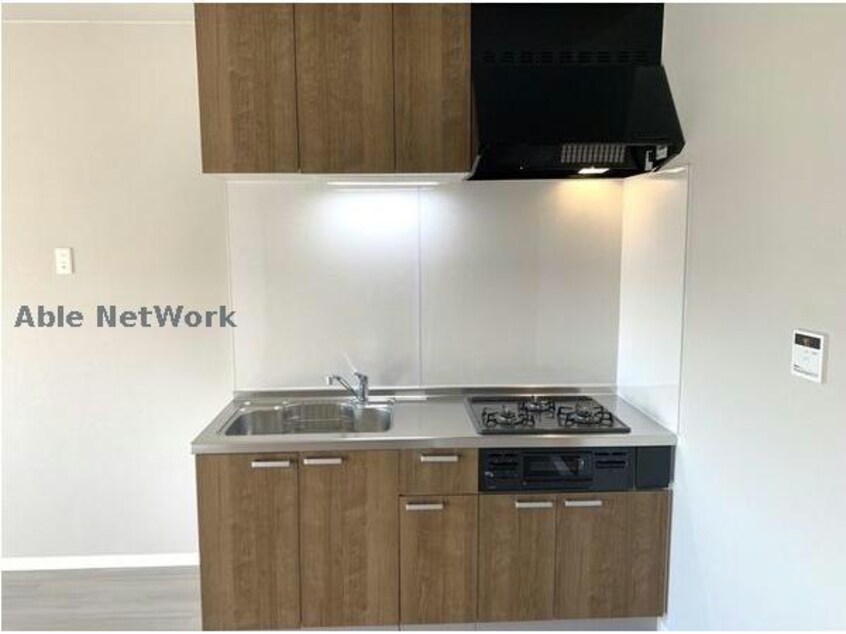  エルパティオ滝ノ水