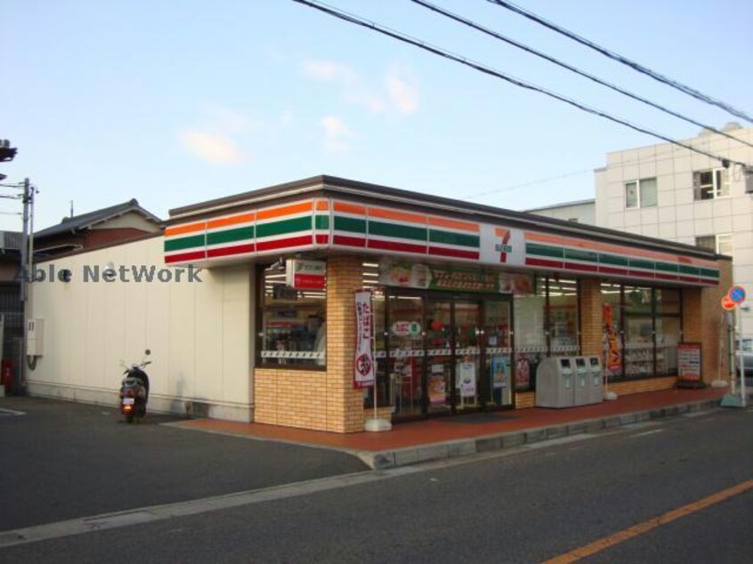 セブンイレブン名古屋中汐田店(コンビニ)まで529m クレセントタウン