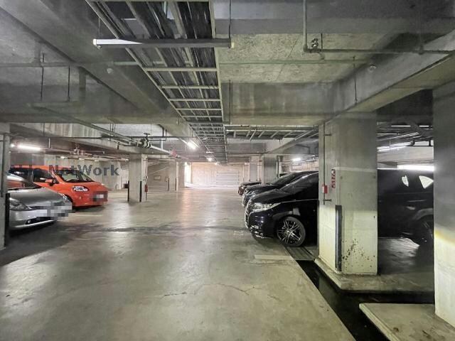  ベルビレッジ上汐田