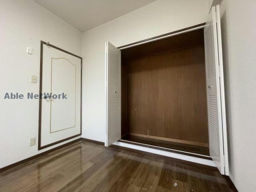  ベルビレッジ上汐田