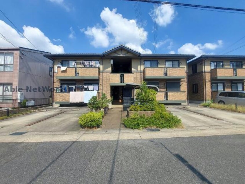  レジデンス神ノ倉Ｃ