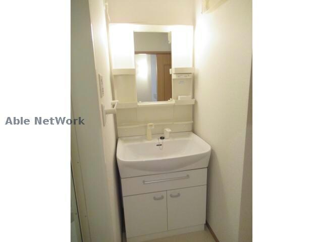 ※同物件、別部屋の写真です メラ　ロッソ　プリモ