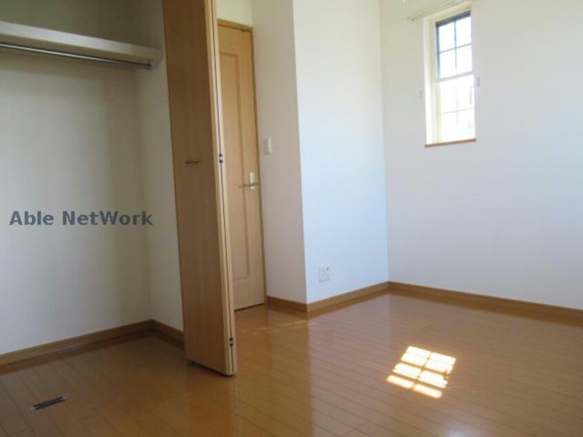 ※同物件、別部屋の写真です メラ　ロッソ　プリモ