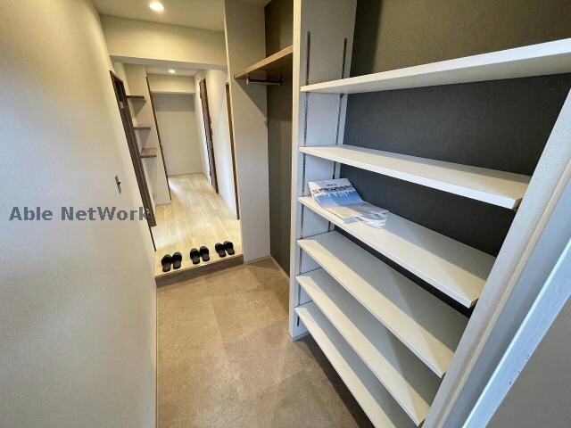 ※同物件、別部屋の写真です フラワーハイツ