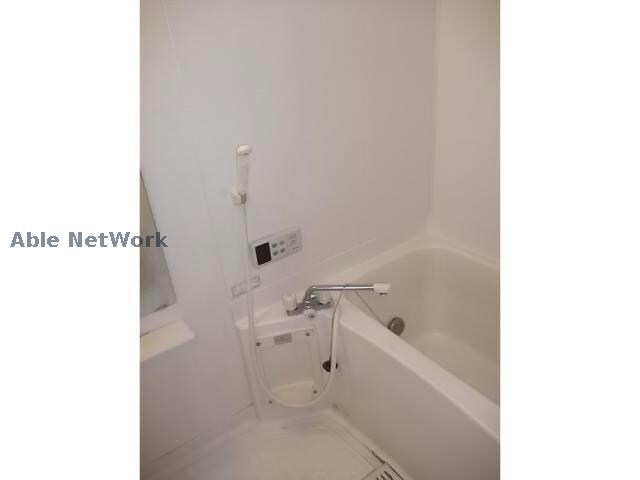  メゾントリエステート