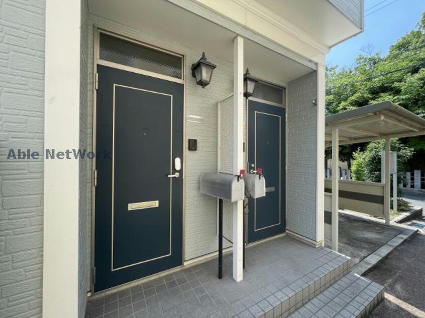  メゾントリエステート