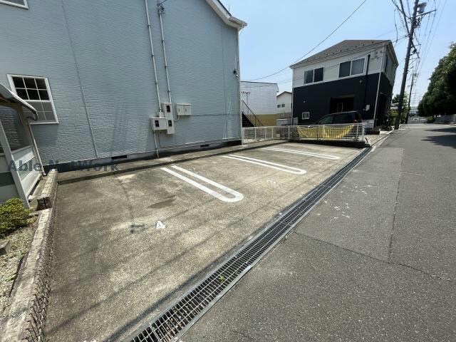  メゾントリエステート