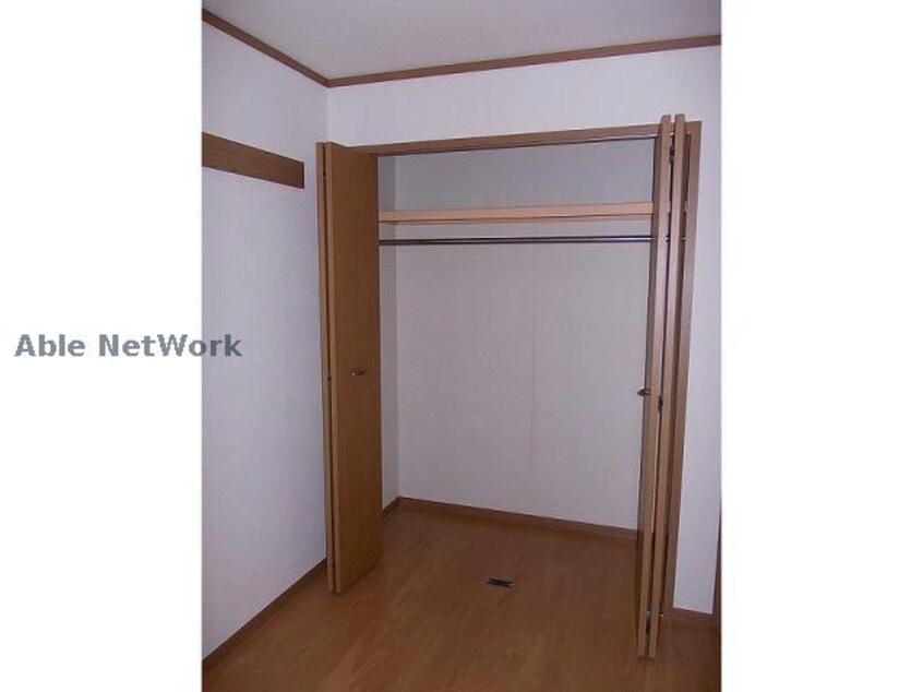  メゾントリエステート