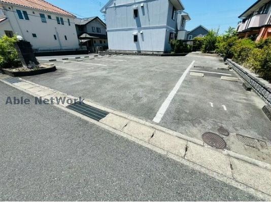  サン・ヒルズ C棟