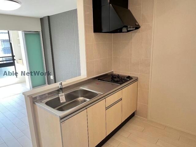  リザレクション・N