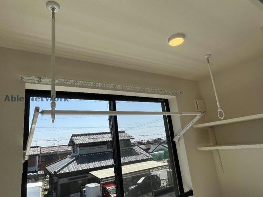  リザレクション・N