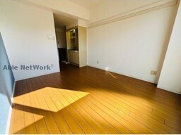 ※同物件、別部屋の写真です