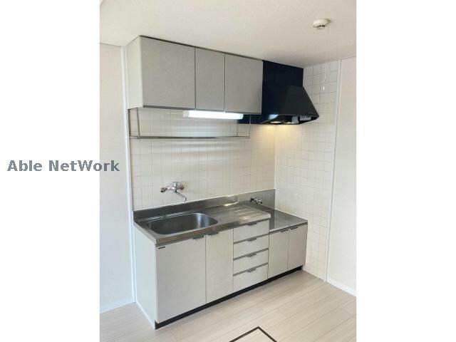  シャインヒルズ滝ノ水