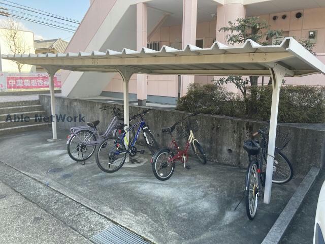  シャインヒルズ滝ノ水