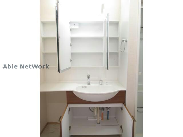  グレイス鶴が沢B