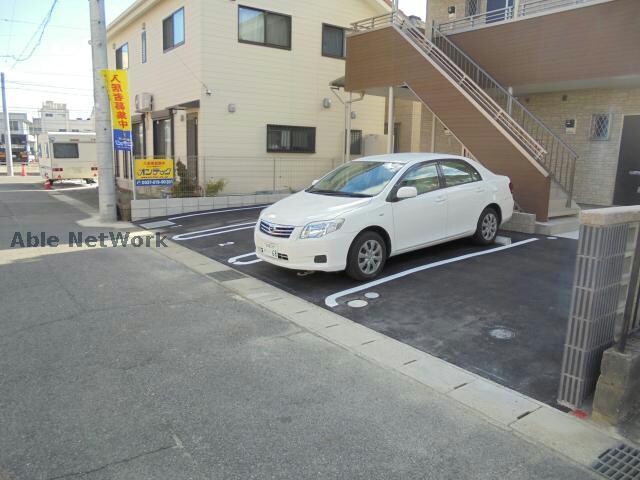  サープラス中ノ坪