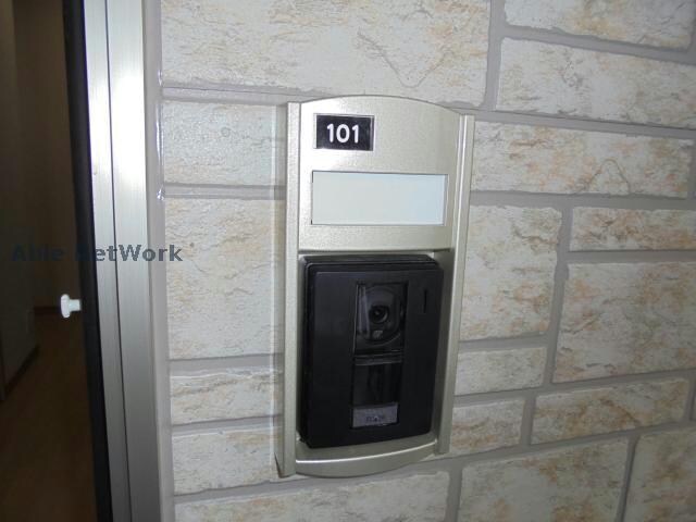 ※同物件、別部屋の写真です サープラス中ノ坪