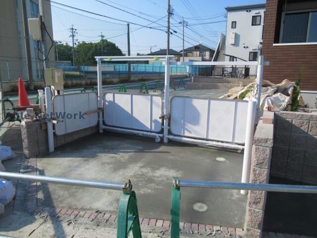  クレセントアイ