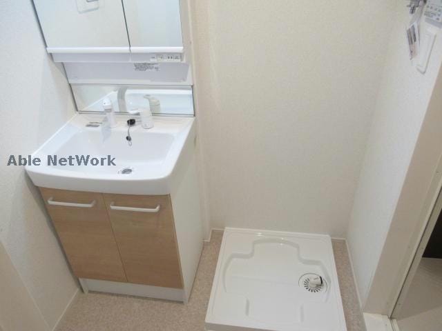  シャイン　コート　カミサワ