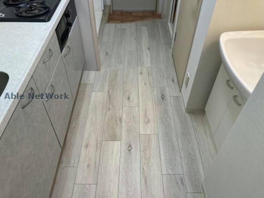 ※同物件、別部屋の写真です TIERRA WEST　