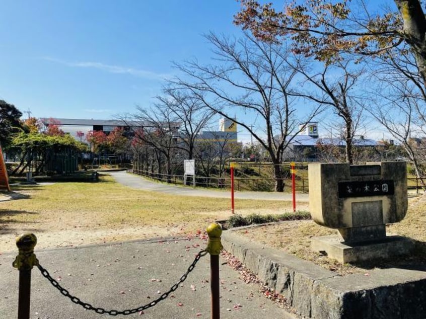 梨の木公園(公園)まで1170m 緑区亀が洞3丁目貸家
