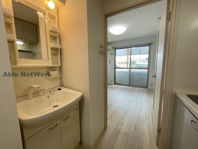 ※同物件、別部屋の写真です TIERRA EAST