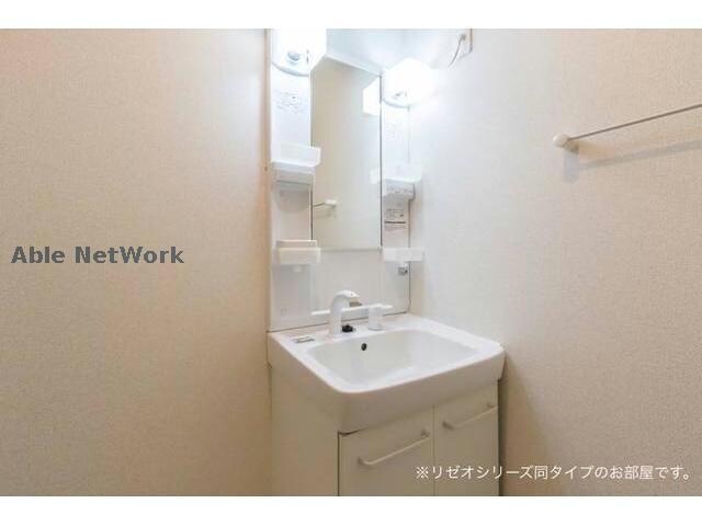  ファミール上畑田