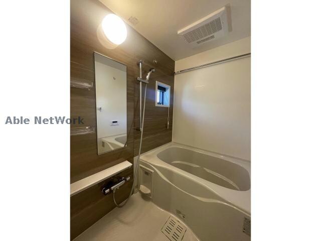  東海道本線/南大高駅 徒歩24分 2階 築2年