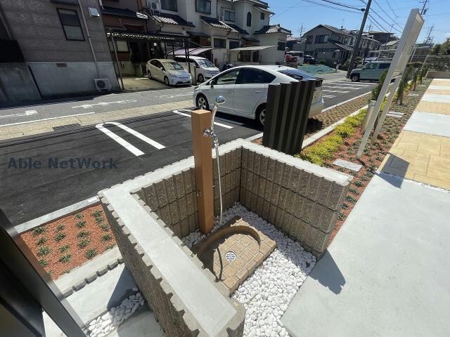  名古屋市営地下鉄桜通線/徳重駅 バス11分鴻仏目下車:停歩7分 2階 築1年