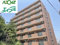 マノワールサンポー