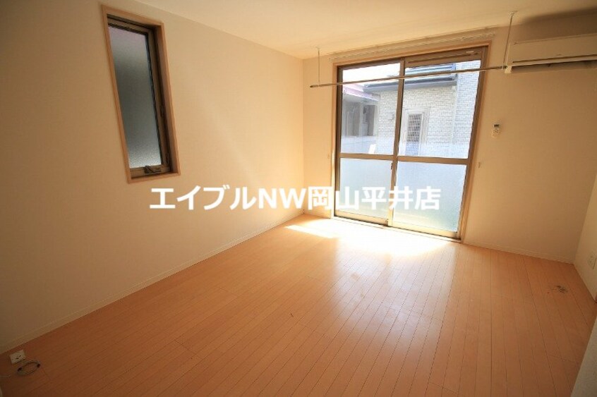  シャーメゾン高屋