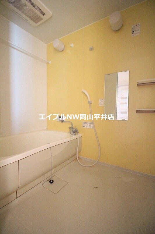  シャーメゾン高屋