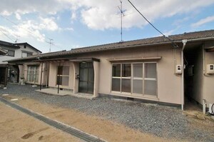 平井貸家　東