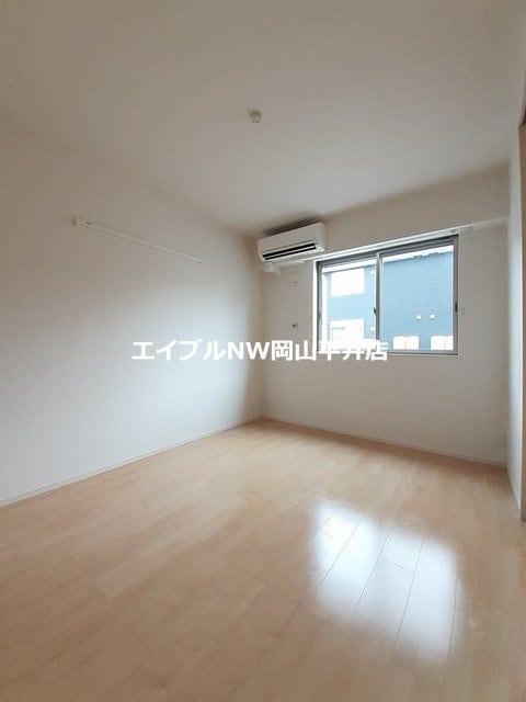  クレストハイムＡ