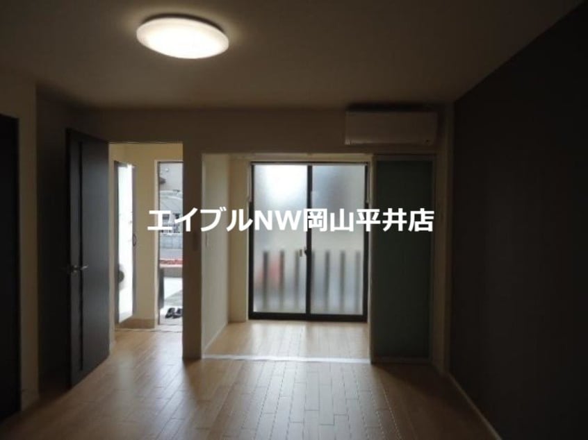  アン・ジュール