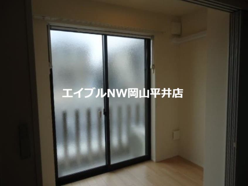  アン・ジュール