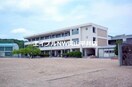 玉野市立荘内小学校(小学校)まで1068m ぼくんちＡ