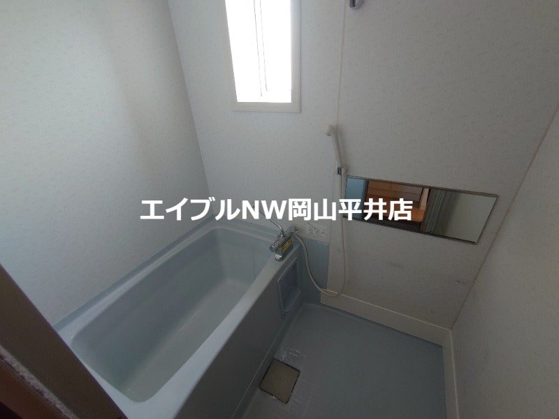  ファミール中川　B