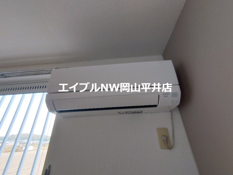  ファミール中川　B