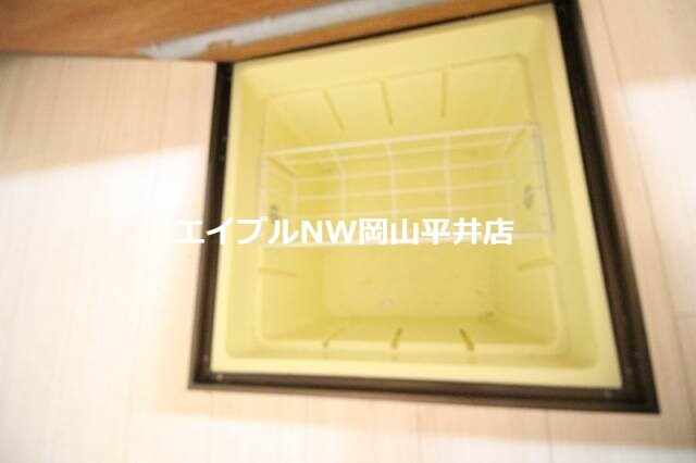  ニューハピニス　Ｂ棟