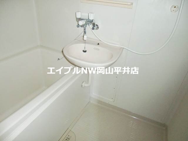  ワンルーム花房